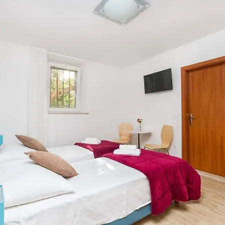 Peruzovic 2 Maison d'hôtes 3*