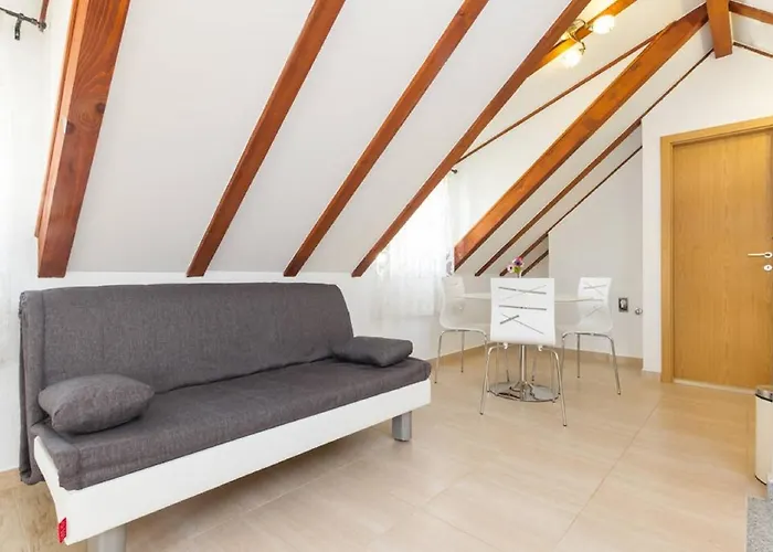 Peruzovic 2 Vendégház